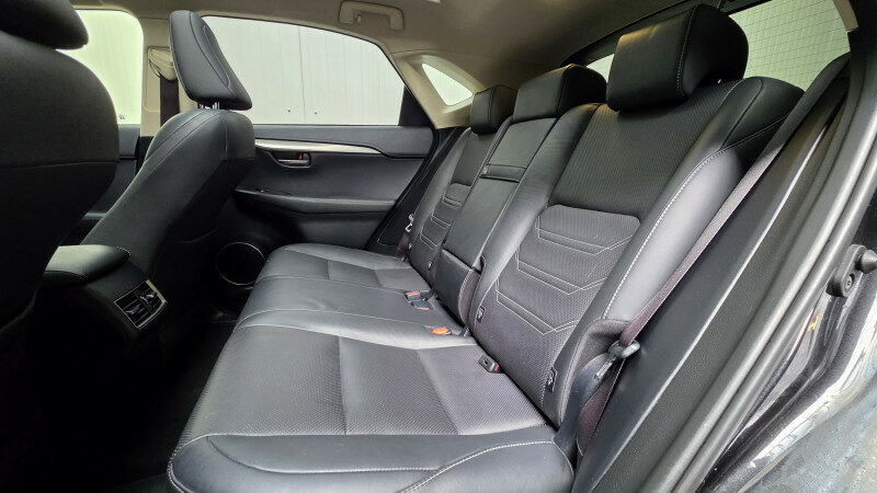 LEXUS NX