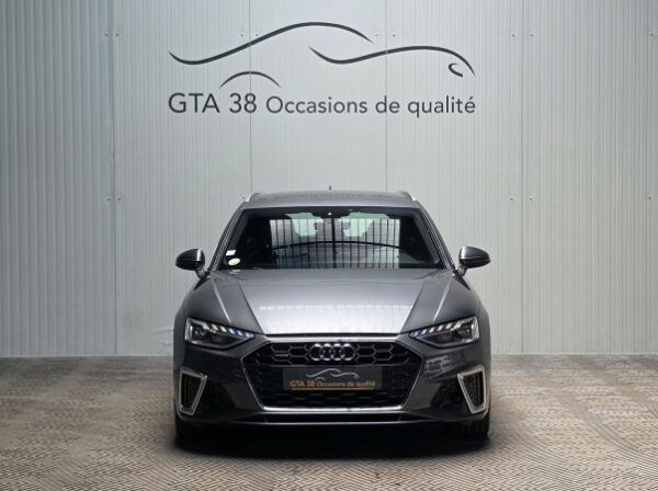 AUDI A4 AVANT