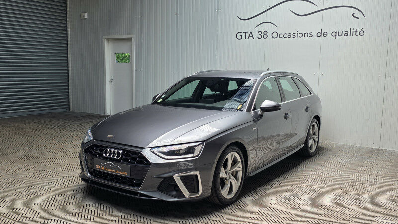 AUDI A4 AVANT