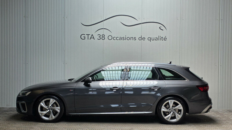 AUDI A4 AVANT