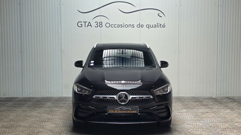 MERCEDES GLA