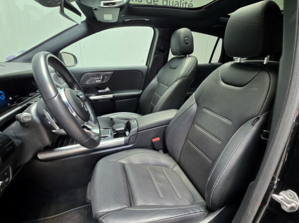 MERCEDES GLA