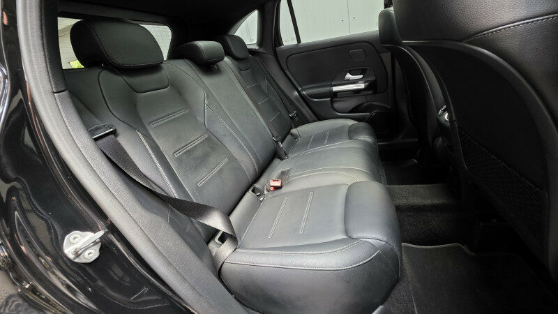 MERCEDES GLA