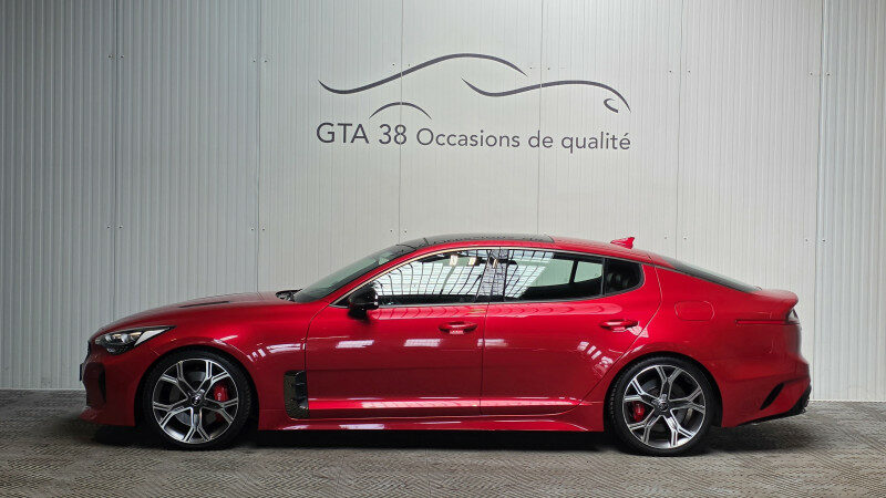 KIA STINGER