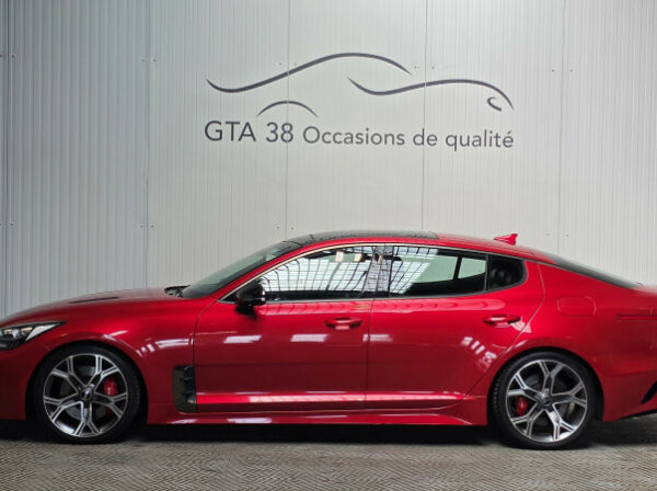KIA STINGER