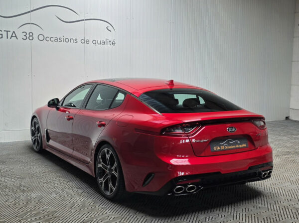 KIA STINGER