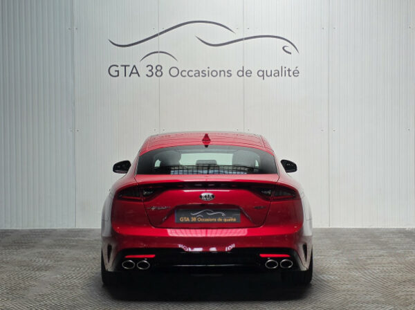 KIA STINGER