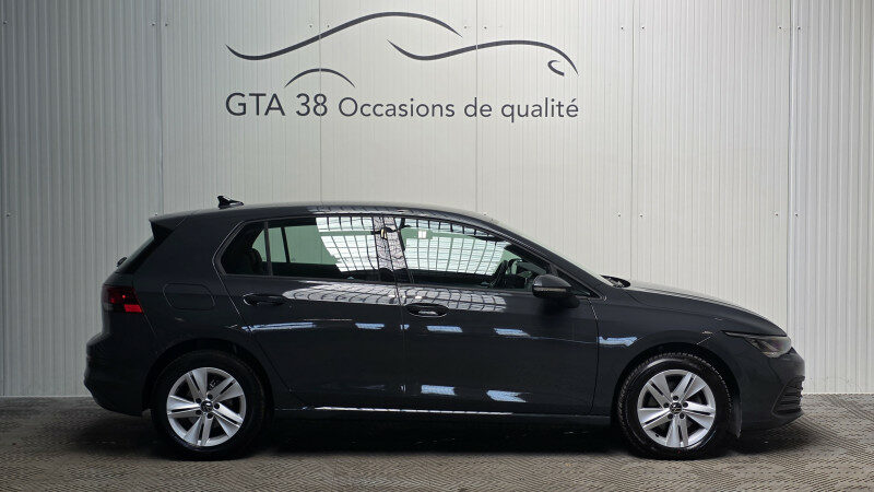 VOLKSWAGEN GOLF VIII