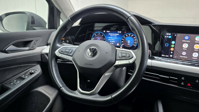 VOLKSWAGEN GOLF VIII