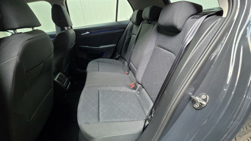 VOLKSWAGEN GOLF VIII