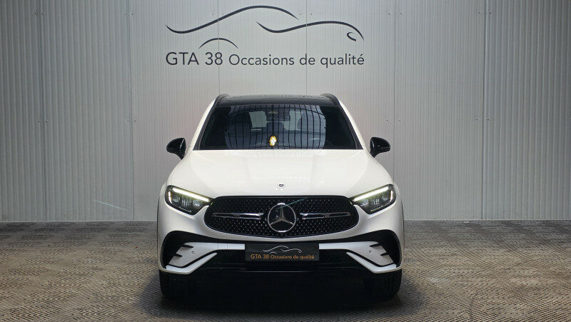 MERCEDES GLC