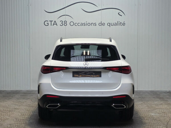 MERCEDES GLC