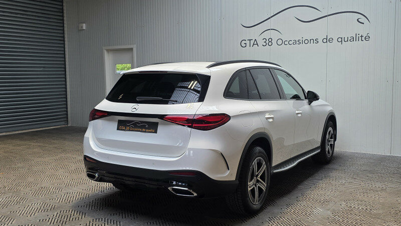 MERCEDES GLC
