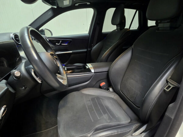 MERCEDES GLC