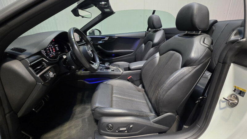 AUDI S5 CABRIOLET