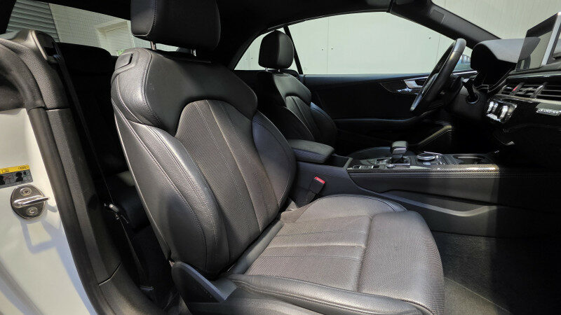 AUDI S5 CABRIOLET