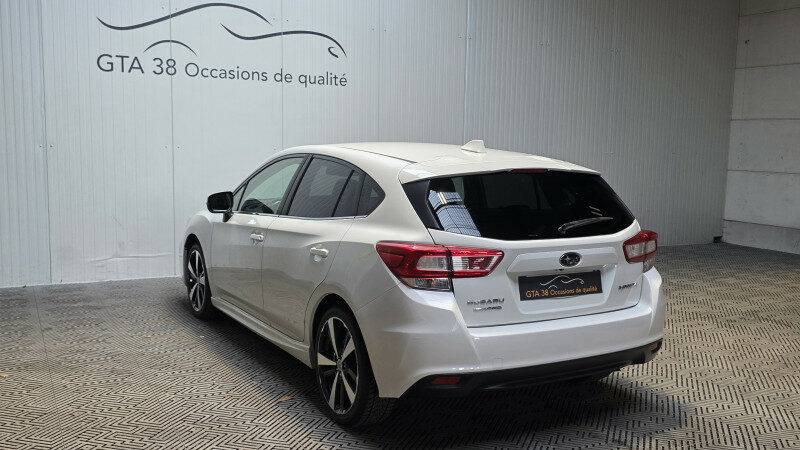 SUBARU IMPREZA
