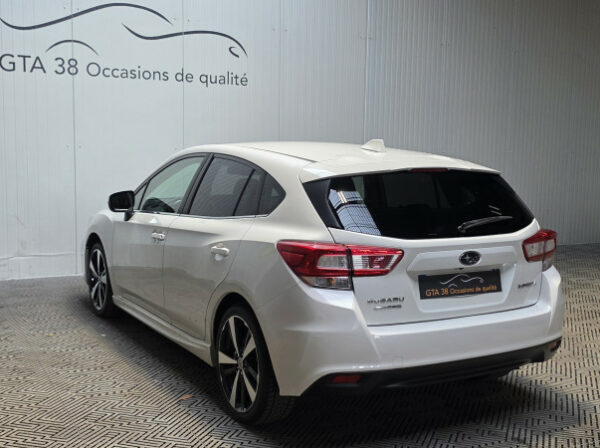 SUBARU IMPREZA
