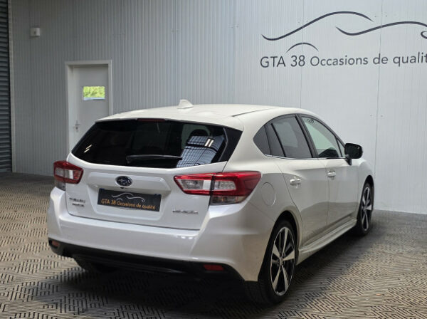 SUBARU IMPREZA
