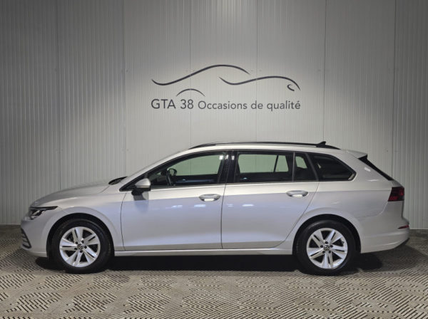 VOLKSWAGEN GOLF VIII SW