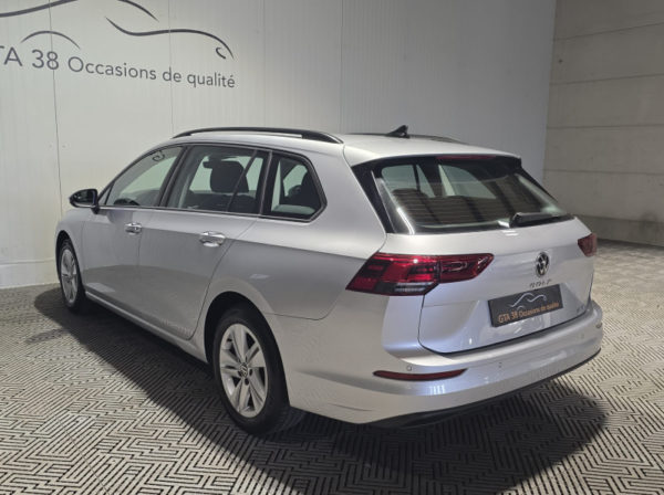 VOLKSWAGEN GOLF VIII SW