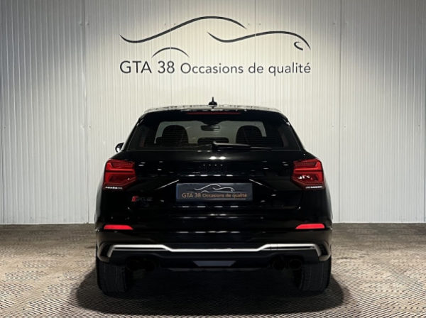 AUDI SQ2