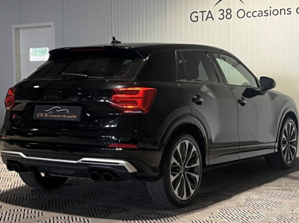 AUDI SQ2