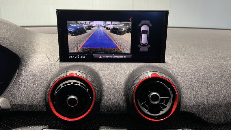 AUDI SQ2