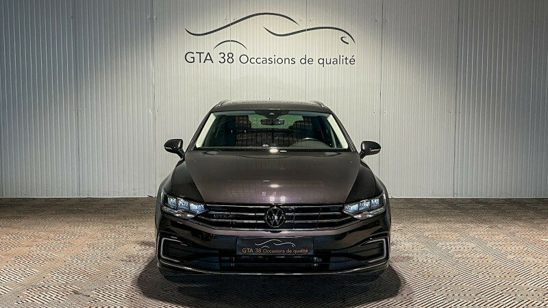VOLKSWAGEN PASSAT SW