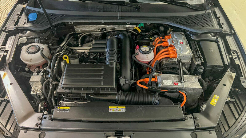 VOLKSWAGEN PASSAT SW