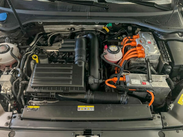 VOLKSWAGEN PASSAT SW