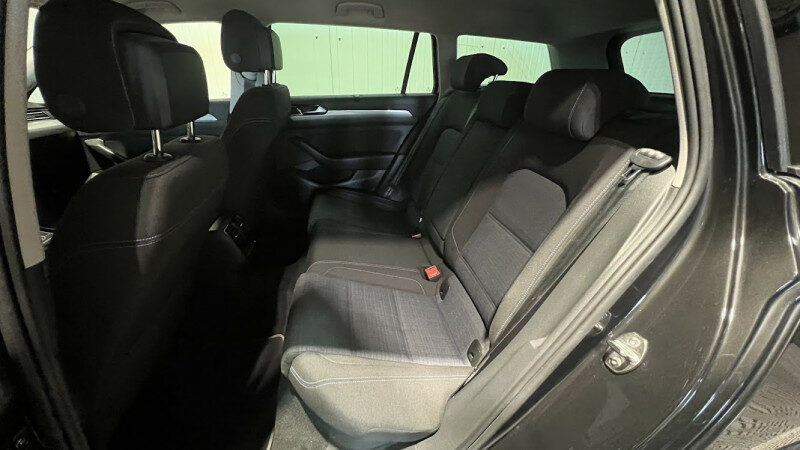 VOLKSWAGEN PASSAT SW