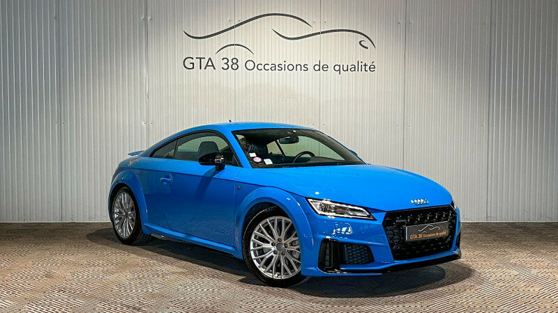 AUDI TT
