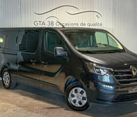 RENAULT TRAFIC III COMBI