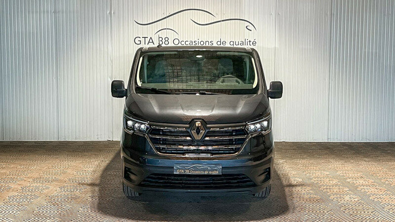 RENAULT TRAFIC III COMBI