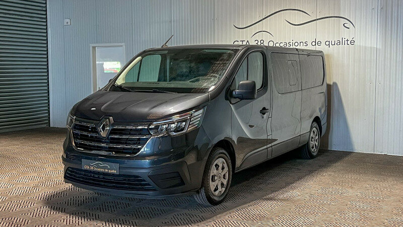 RENAULT TRAFIC III COMBI