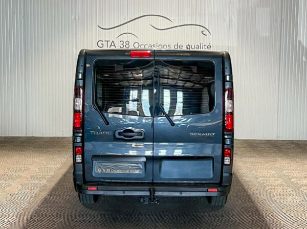 RENAULT TRAFIC III COMBI