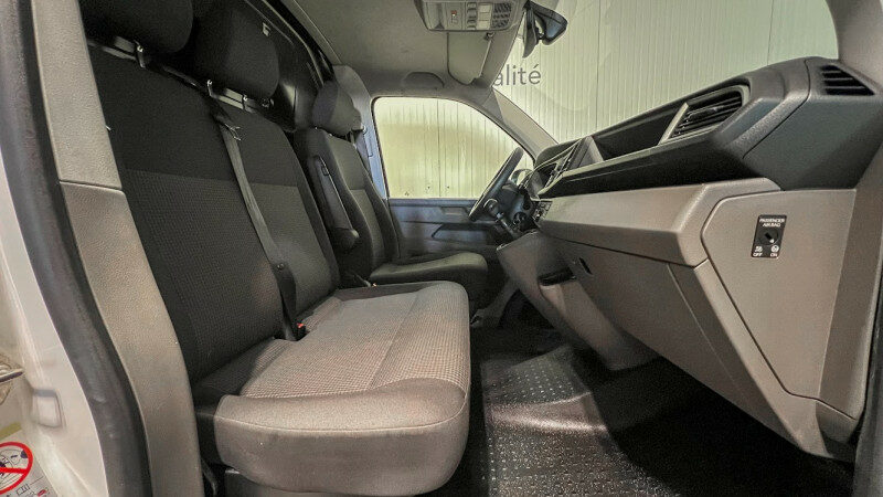 VOLKSWAGEN TRANSPORTER FG