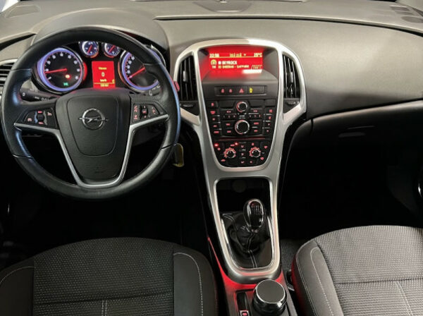 OPEL ASTRA