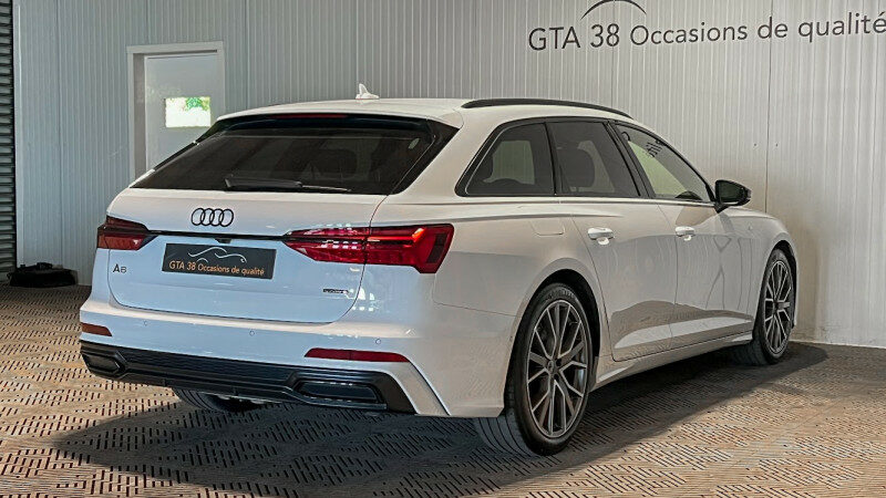 AUDI A6 AVANT