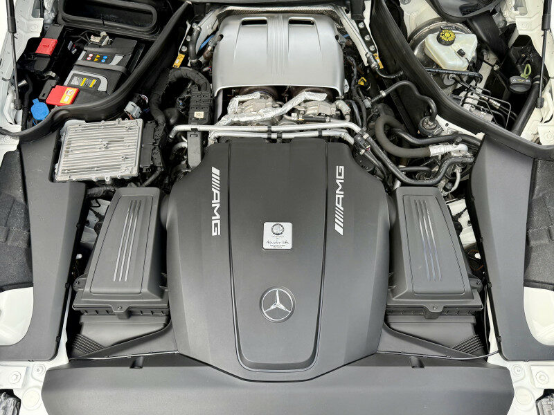 MERCEDES AMG GT