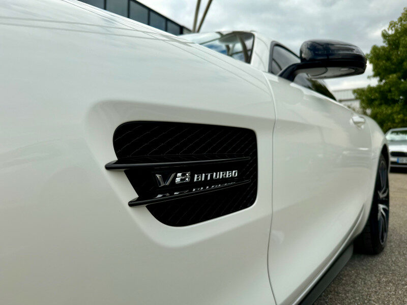 MERCEDES AMG GT