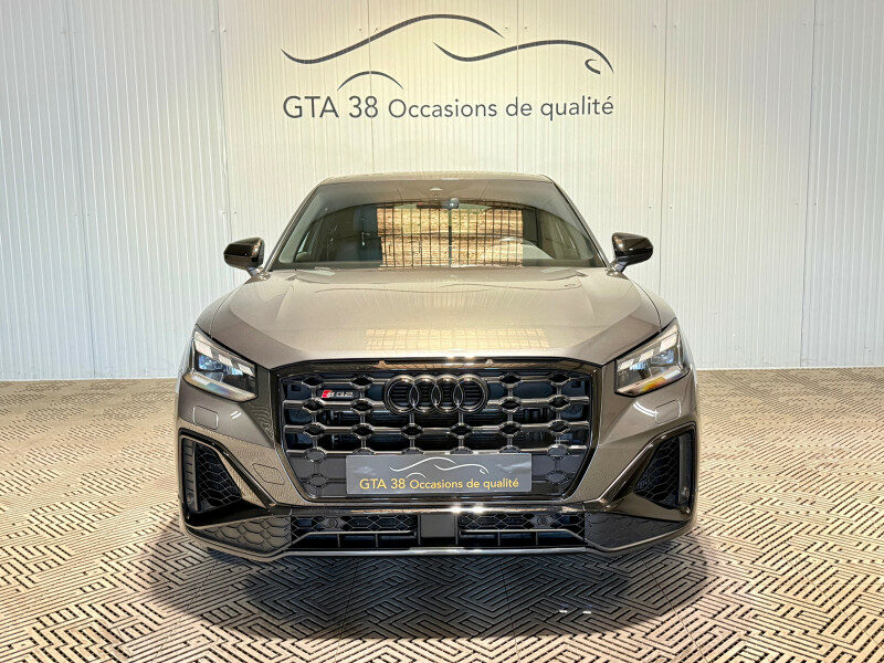 AUDI SQ2
