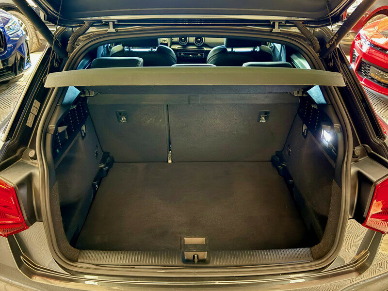 AUDI SQ2