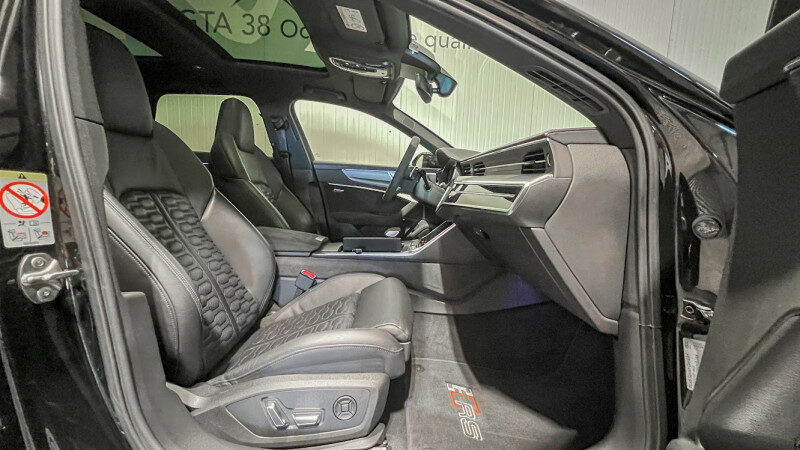 AUDI RS6 AVANT