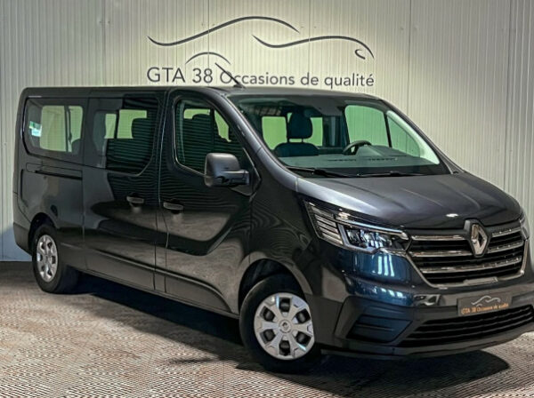 RENAULT TRAFIC III COMBI
