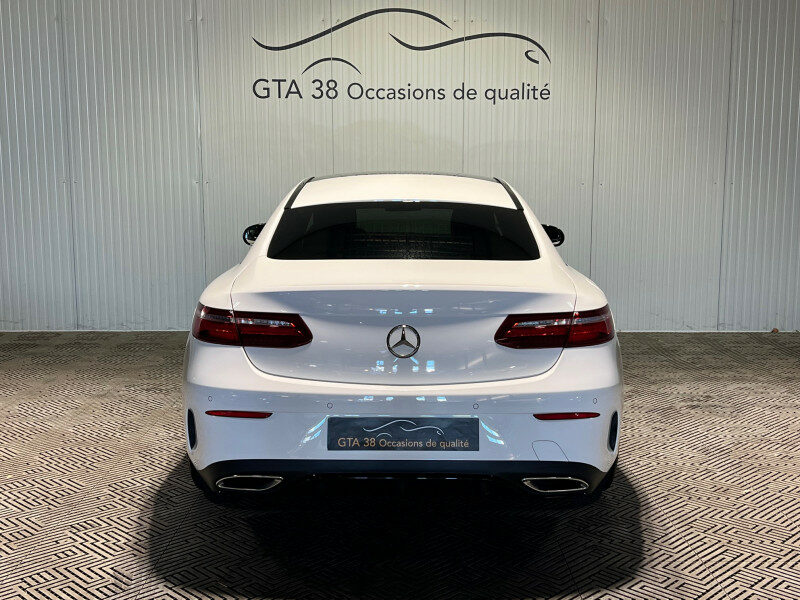 MERCEDES CLASSE E COUPE