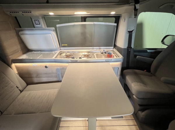 VOLKSWAGEN CALIFORNIA