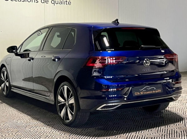 VOLKSWAGEN GOLF VIII
