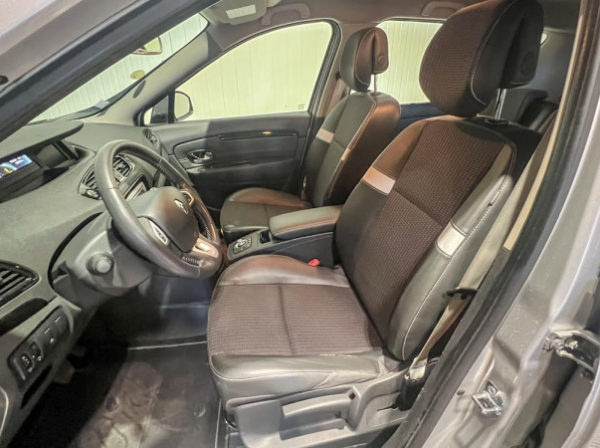 RENAULT SCENIC III